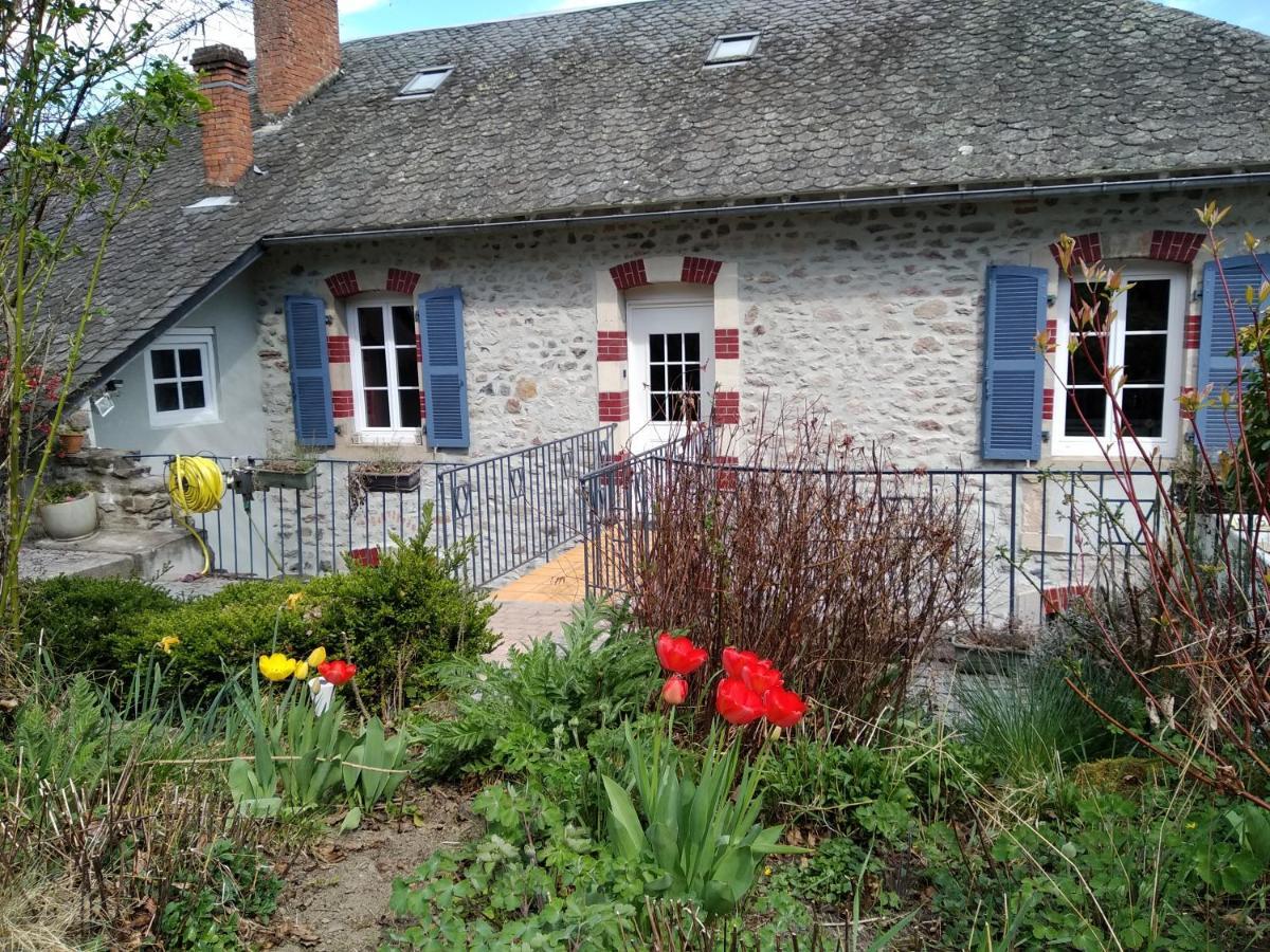 Le Relais Des Capucines Bed & Breakfast Largnac Eksteriør bilde