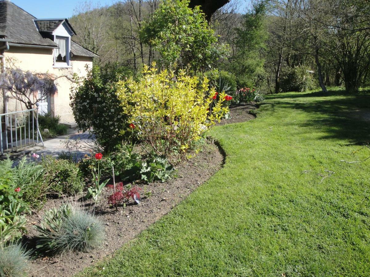 Le Relais Des Capucines Bed & Breakfast Largnac Eksteriør bilde